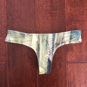 Midori Bikini Bottom